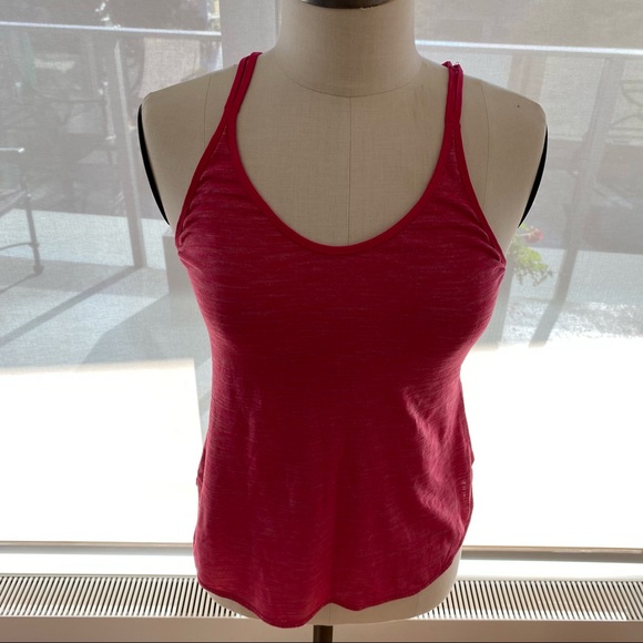 Lululemon bright pink tank top - Picture 1 of 8